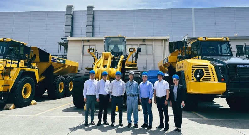 304永利集团国际造访幼松造作所(KOMATSU)