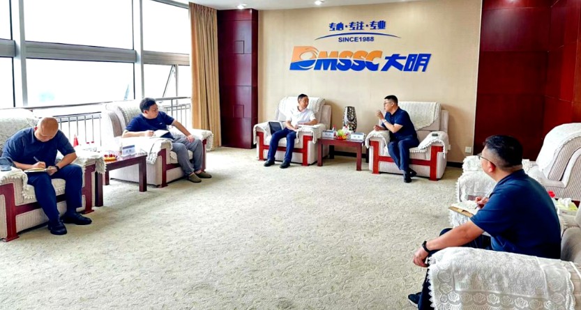 天津经开区副主任曹红钢一行调研304永利集团天津加工中心