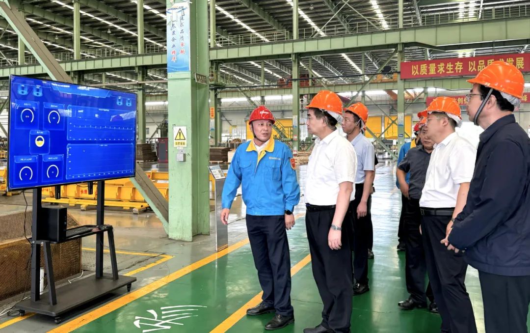 呼和浩特市委副书记、市长张新伟来访呼和浩特太钢304永利集团