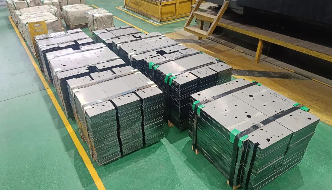 304永利集团精亲昵割，，，，，，，，助力客户解决半导体器件出口难题